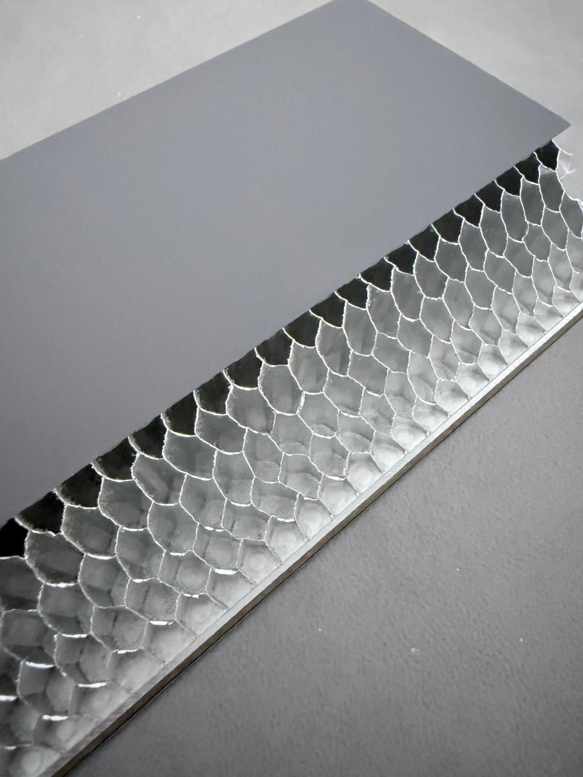 Core greca ondulato